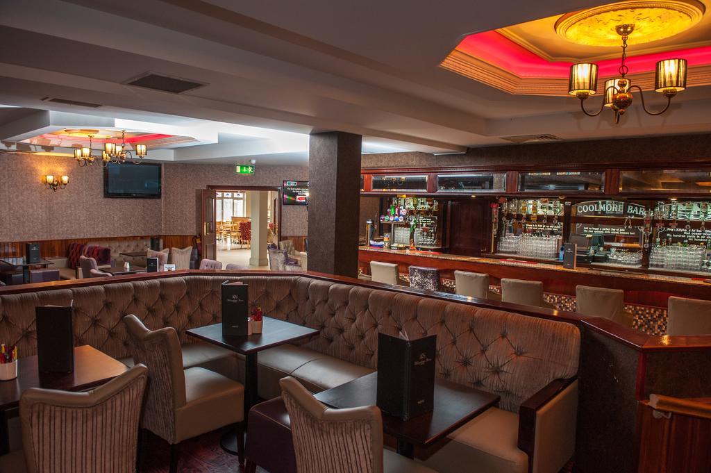 Allingham Arms Hotel Bundoran Exterior photo